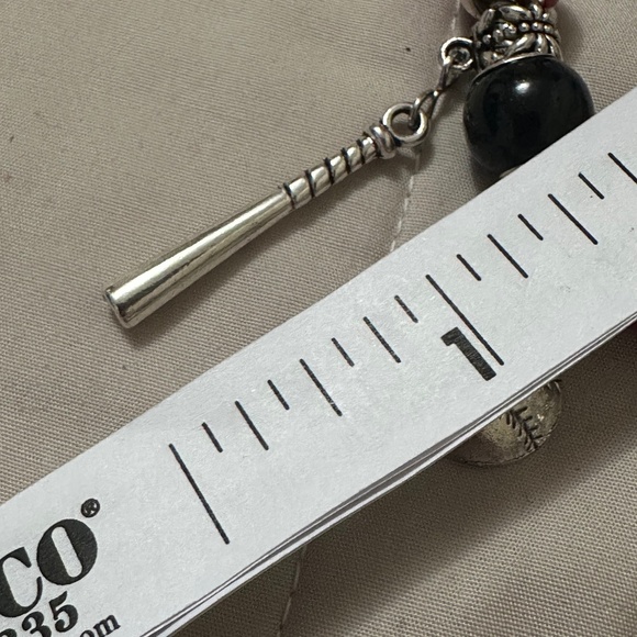 Handmade – NWOT – Sterling silver plated charm bracelet. Red/black beads sporty. - Picture 3 of 16